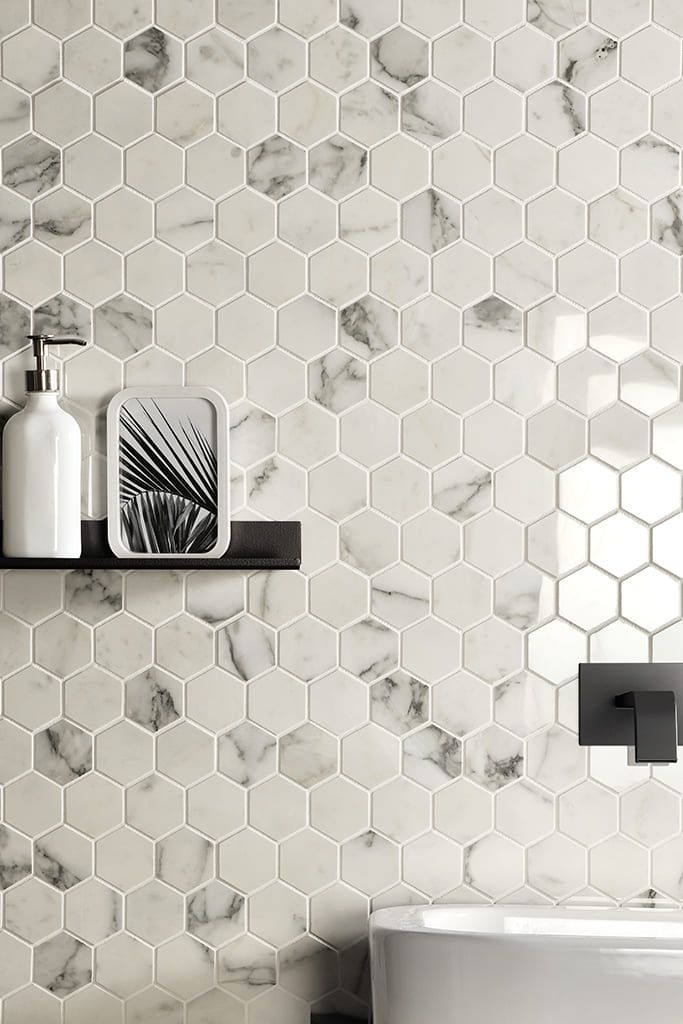 inspiration carrelage de salle de bain effet mosaïques